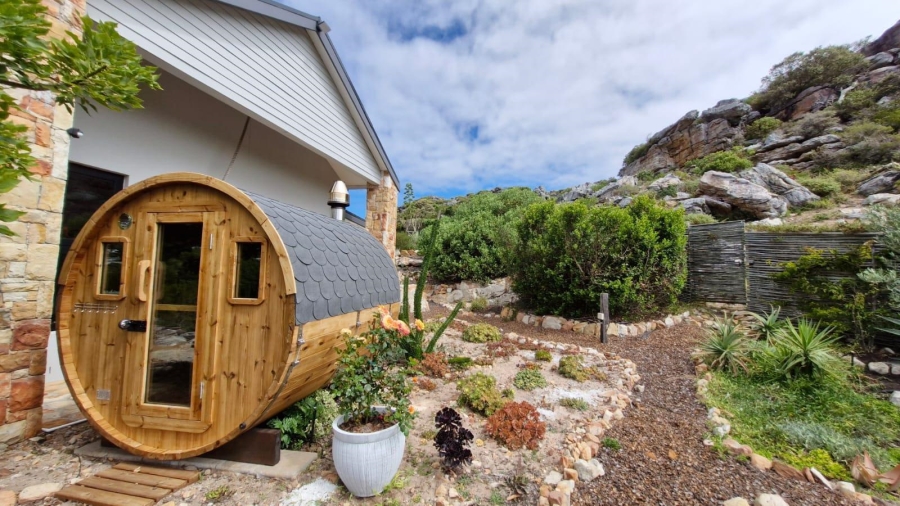 2 Bedroom Property for Sale in Crofters Valley Western Cape